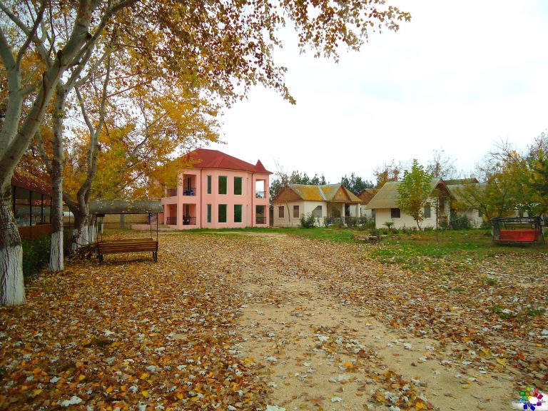 Xan Çinar Xan Çinar